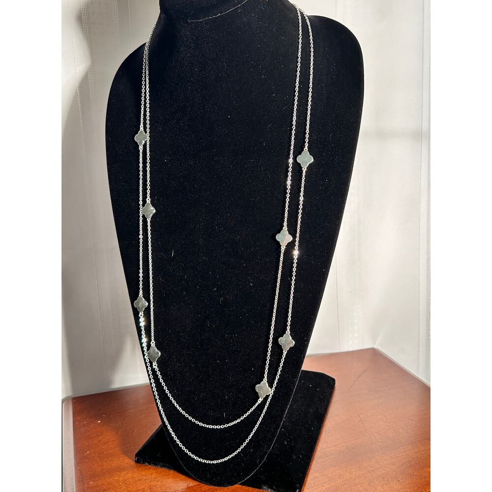 Silver Tone Double Strand Long Station Necklace Dainty Clover Motifs 41 Inch - Picture 3 of 5